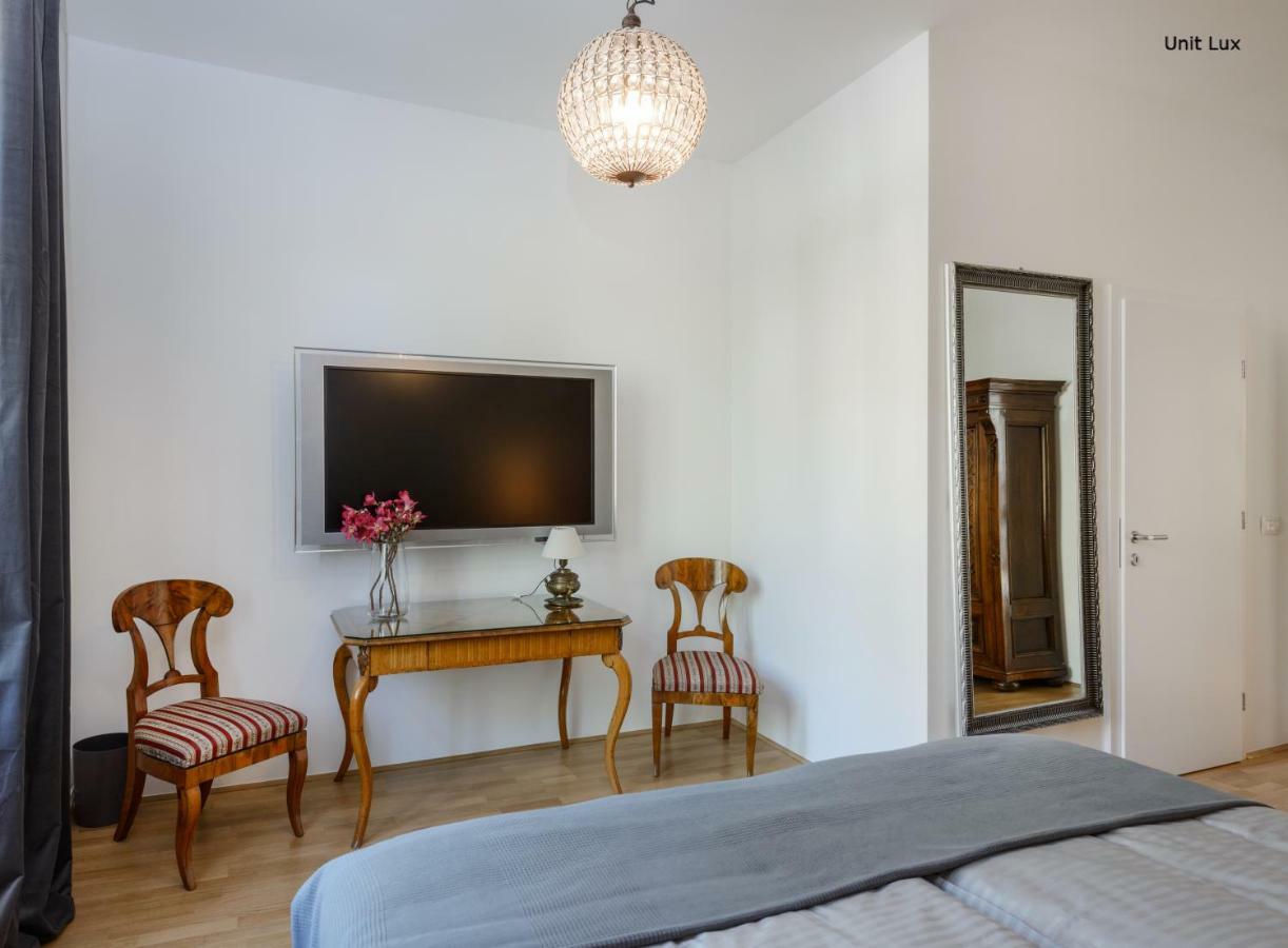 Prestige Apartments Любляна Экстерьер фото